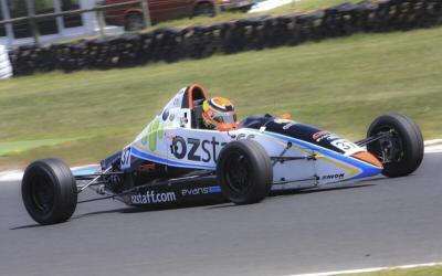 Female Racer Chesea Angelo Claims Phillip Island Lap Record