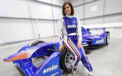 Katherine Legge is the First Female Driver for Formula E Electric Race Series