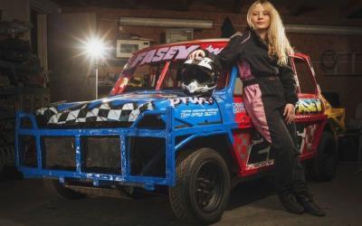 Determined 15 Year Old Female Racer