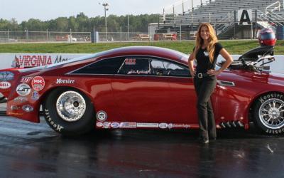 Join the Dina Parise Racing Interview with Drag Racing International