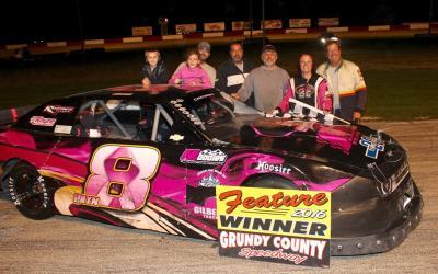 Car Chix Women of Motorsports Contest Launches Full Throttle