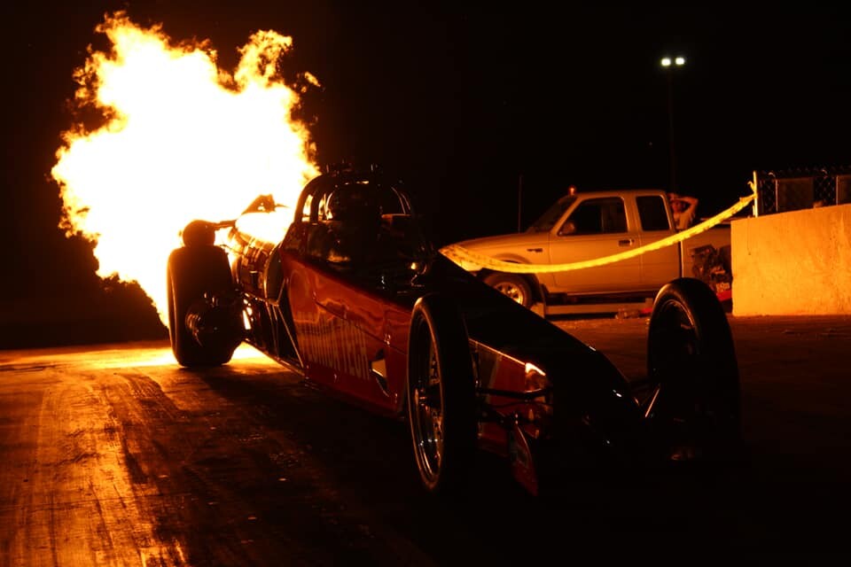 elaine larsen-larsen motorsports-carchix-carchicks-racing-drag racing-motorsports