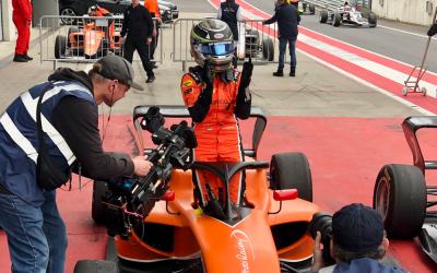 Amna Al Qubaisi takes lights to flag victory in F1 Academy race 2