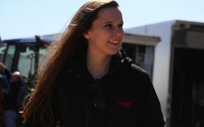 Holly Shelton Returns to Midget Racing with Xtreme Outlaws June 1 at Tri-City