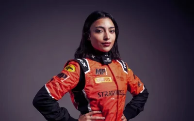 SI: Fuel for Thought: Meet Amna Al Qubaisi, the First Female Emirati Racing Driver