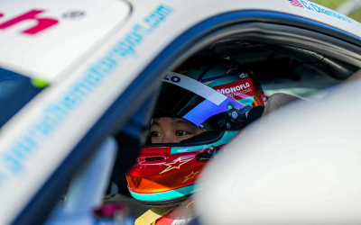 Double victory for Chloe Chambers on Porsche Sprint Challenge debut