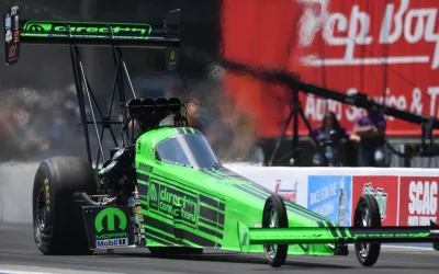 Pruett and Green jump out to early leads at NHRA New England Nationals