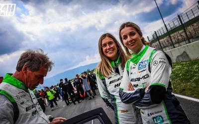 Manuela and Corinna Gostner climb the GT3 field until technical issue