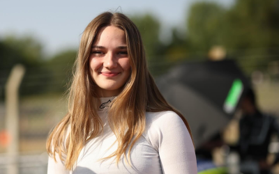 Liona Theobald to make GT Cup debut