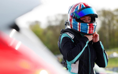 Caitlin May enjoys consistent weekend of improvement at Thruxton